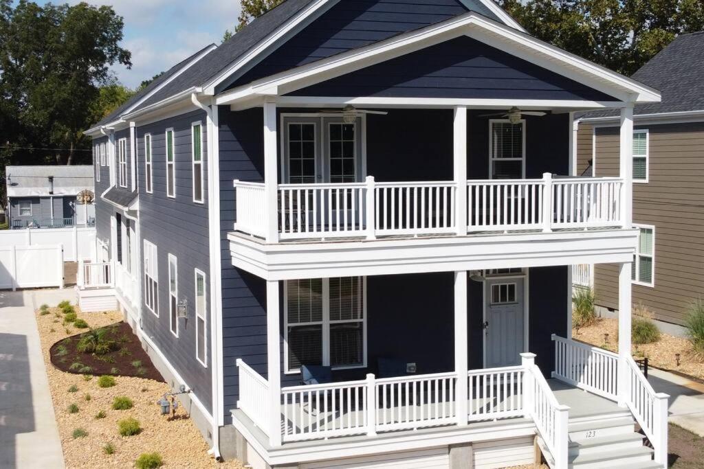 Luxurious Alberta Beach House W/ Historical Detail Hampton Ngoại thất bức ảnh